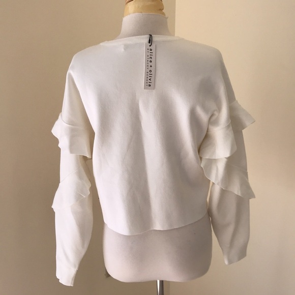 NWT! ALICE + OLIVIA Size M white ruffled sweater - Picture 9 of 13